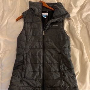 Columbia Vest - Size Small